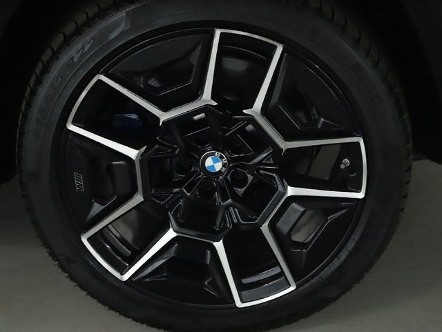 Used 2024 BMW XM image 40