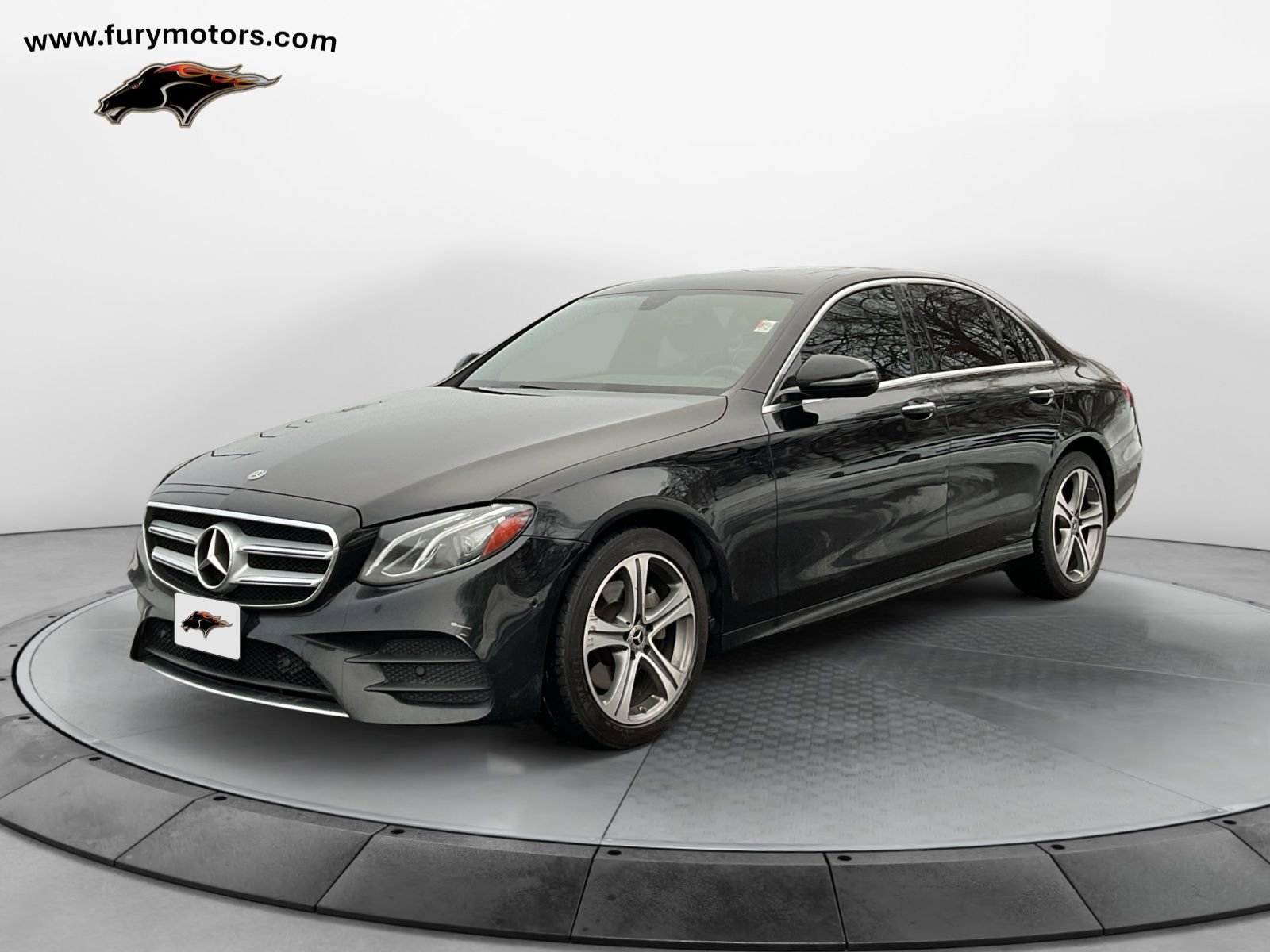 Used 2018 Mercedes-Benz E 300 4MATIC image 7