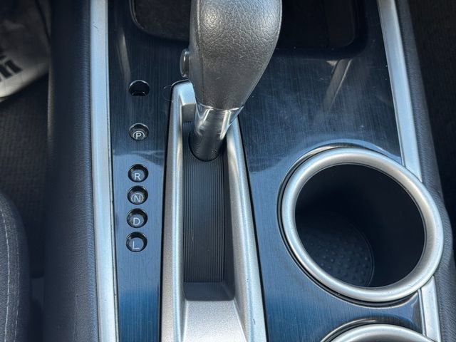 Used 2013 Nissan Pathfinder S image 37