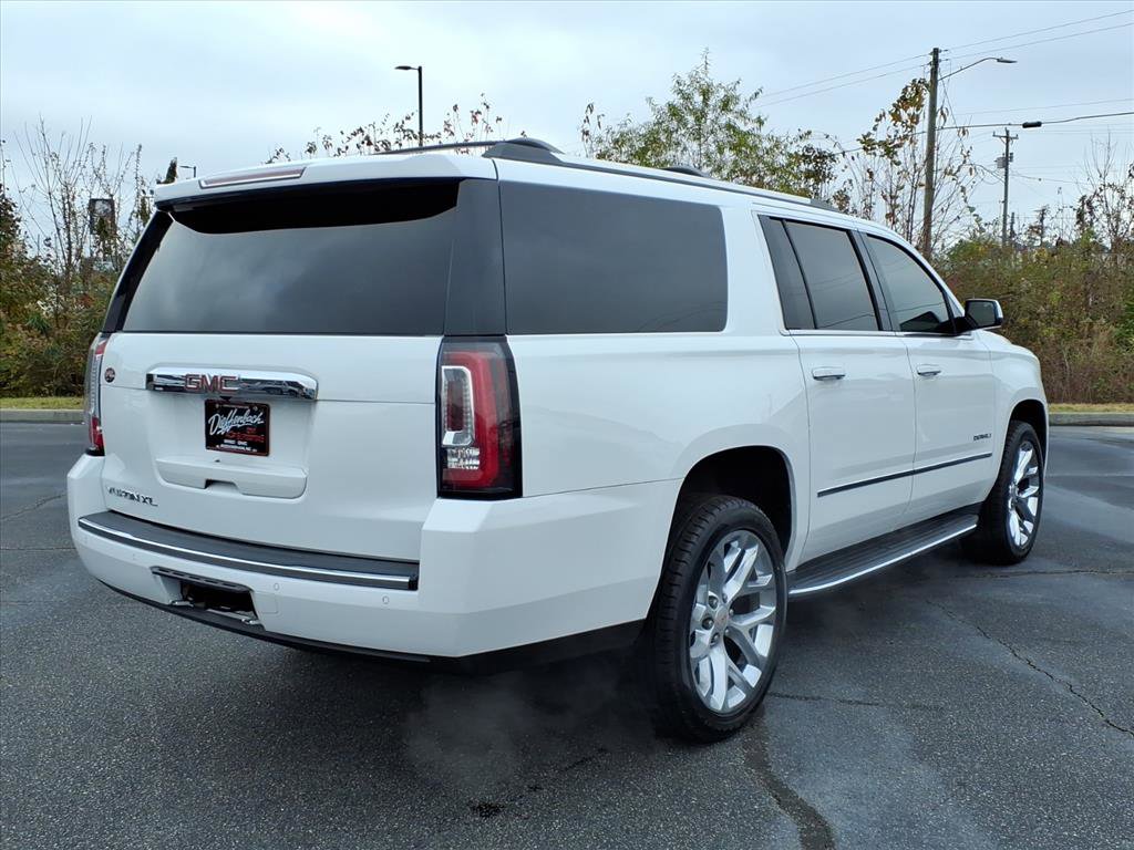 Used 2019 GMC Yukon XL Denali image 22