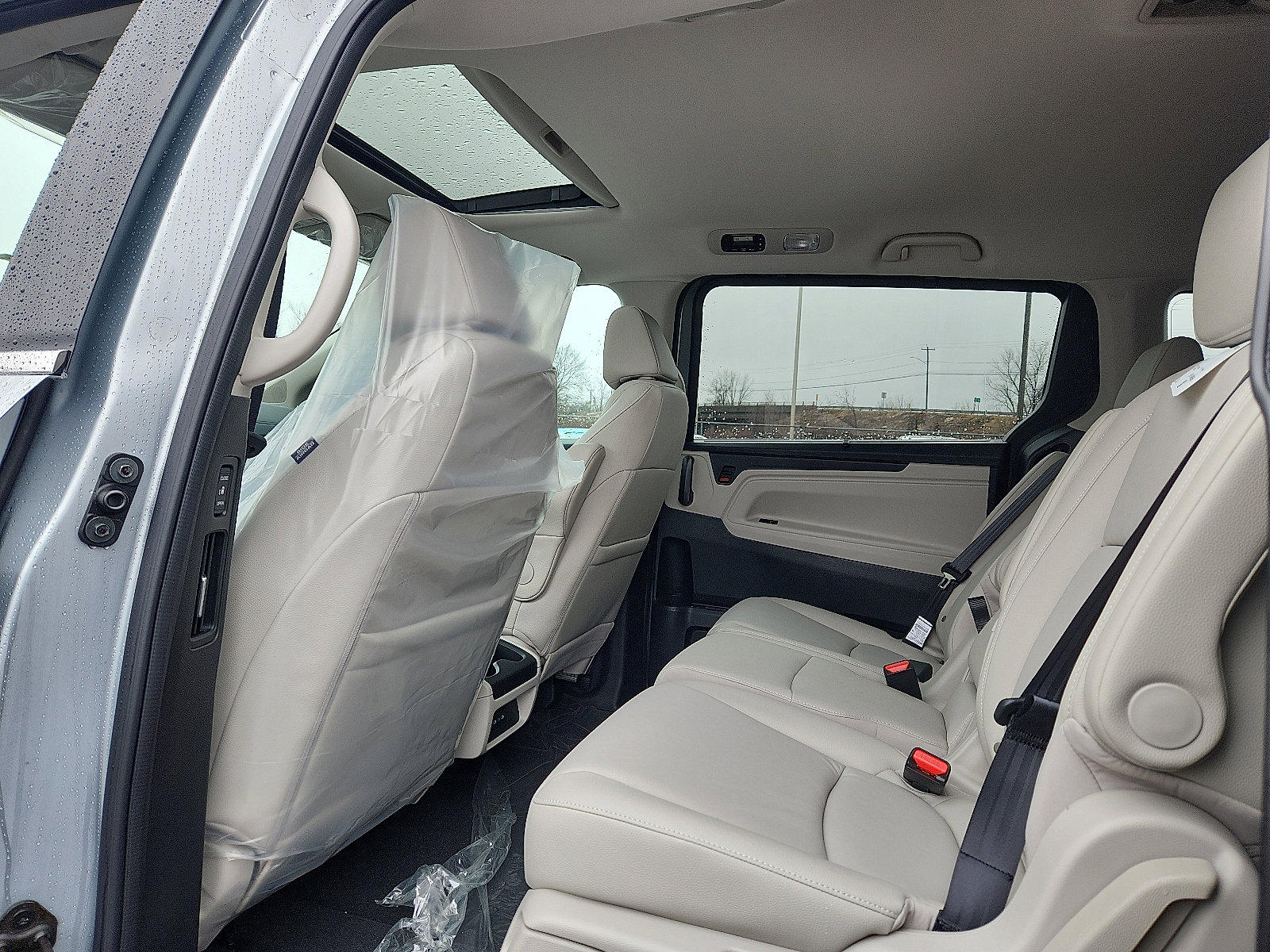 New 2026 Honda Odyssey EX-L image 6