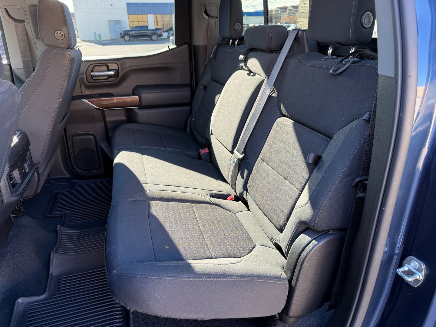 Used 2021 Chevrolet Silverado 1500 LT Trail Boss w/ Convenience Package II image 39