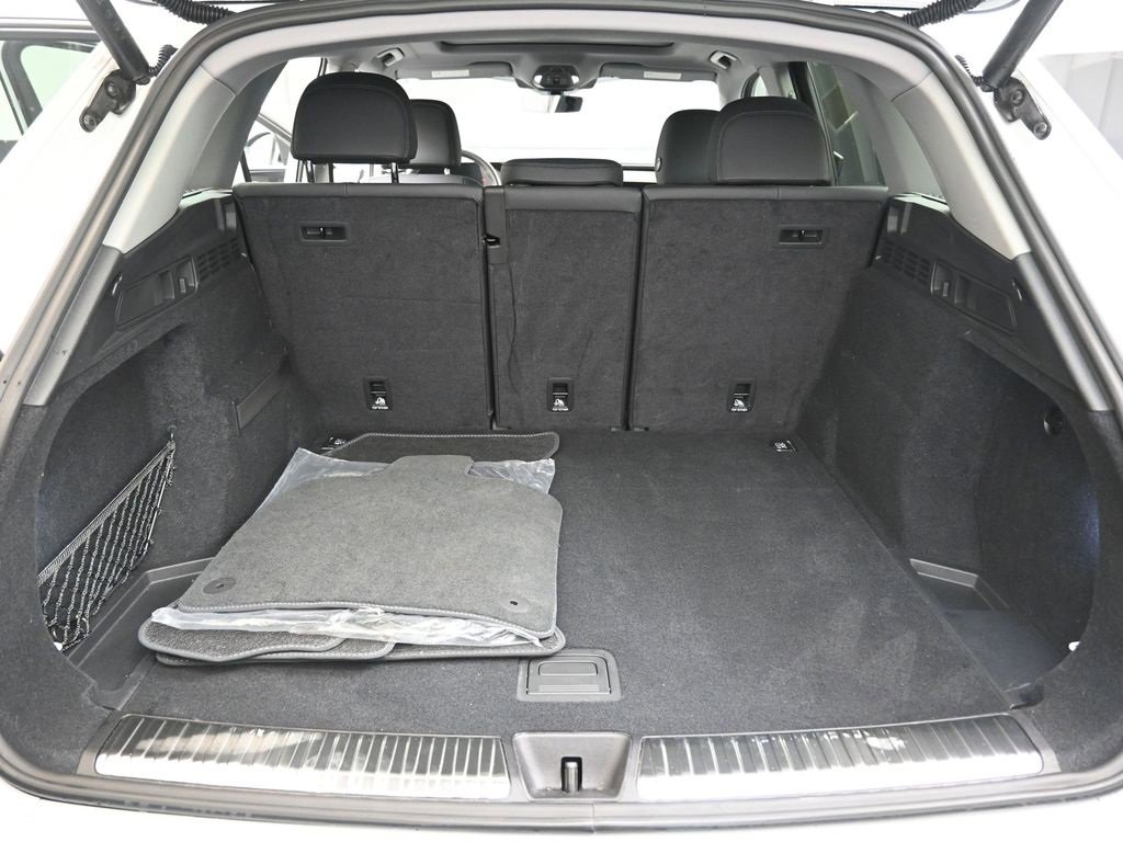 Used 2025 Audi Q5 2.0T Premium Plus w/ Premium Plus image 17