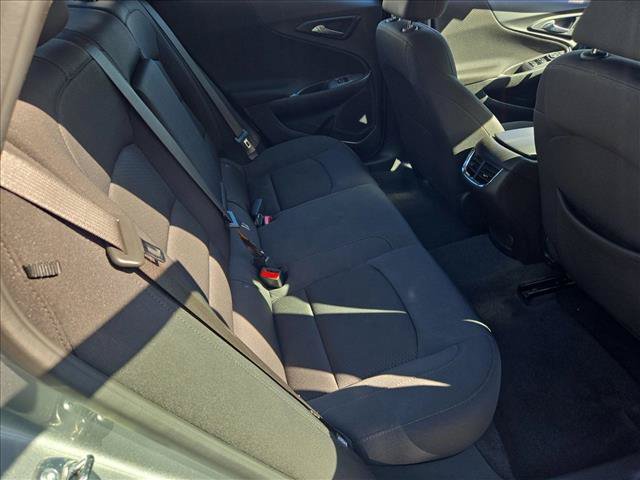 Used 2025 Chevrolet Malibu LT FWD image 19