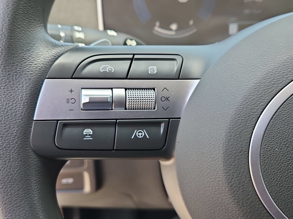 Used 2025 Hyundai Sonata SEL FWD image 21