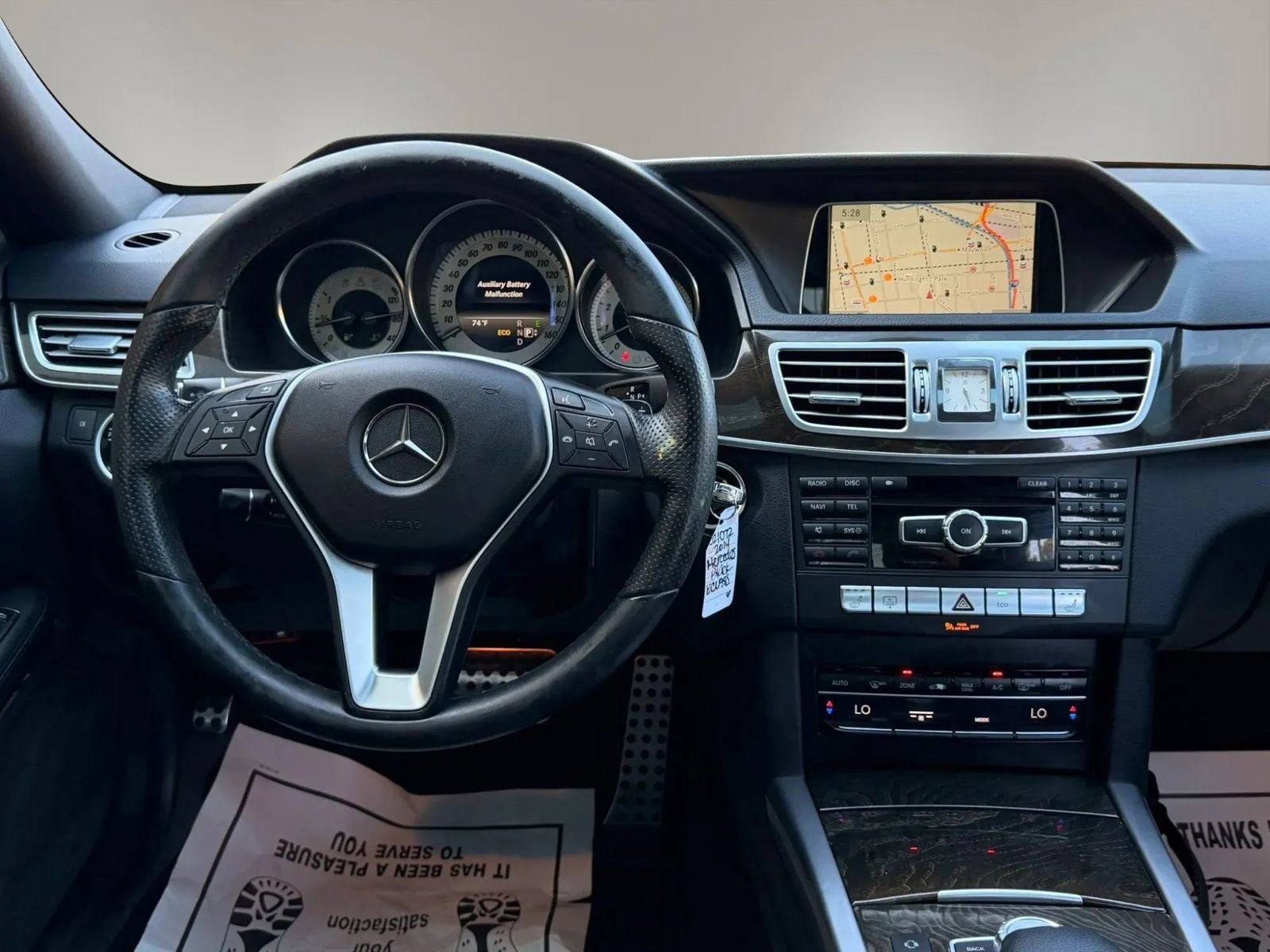 Used 2014 Mercedes-Benz E 350 Sedan image 24