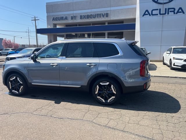 Used 2025 Kia Telluride S AWD/4WD image 7