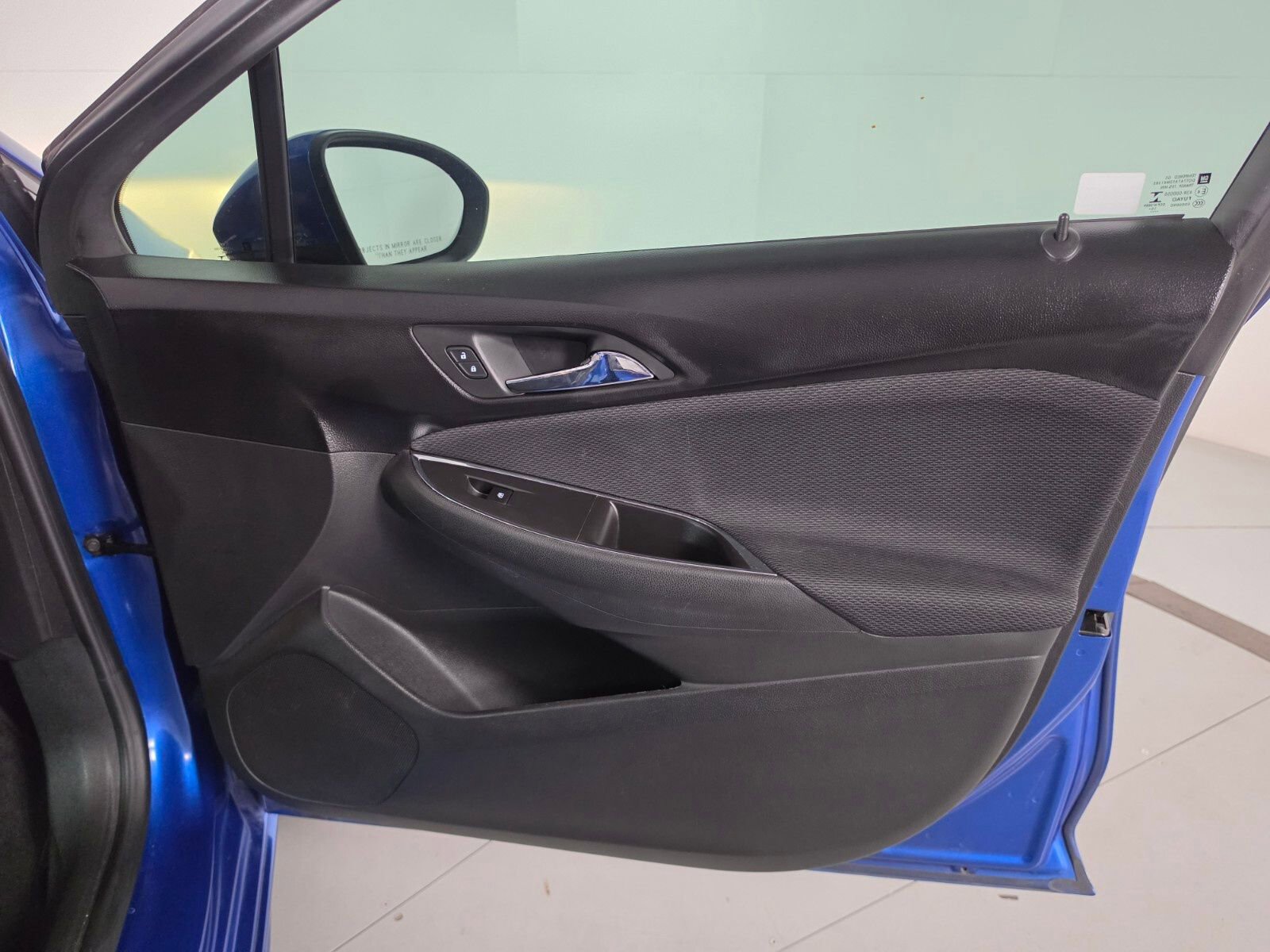 Used 2016 Chevrolet Cruze LT w/ Convenience Package FWD image 20