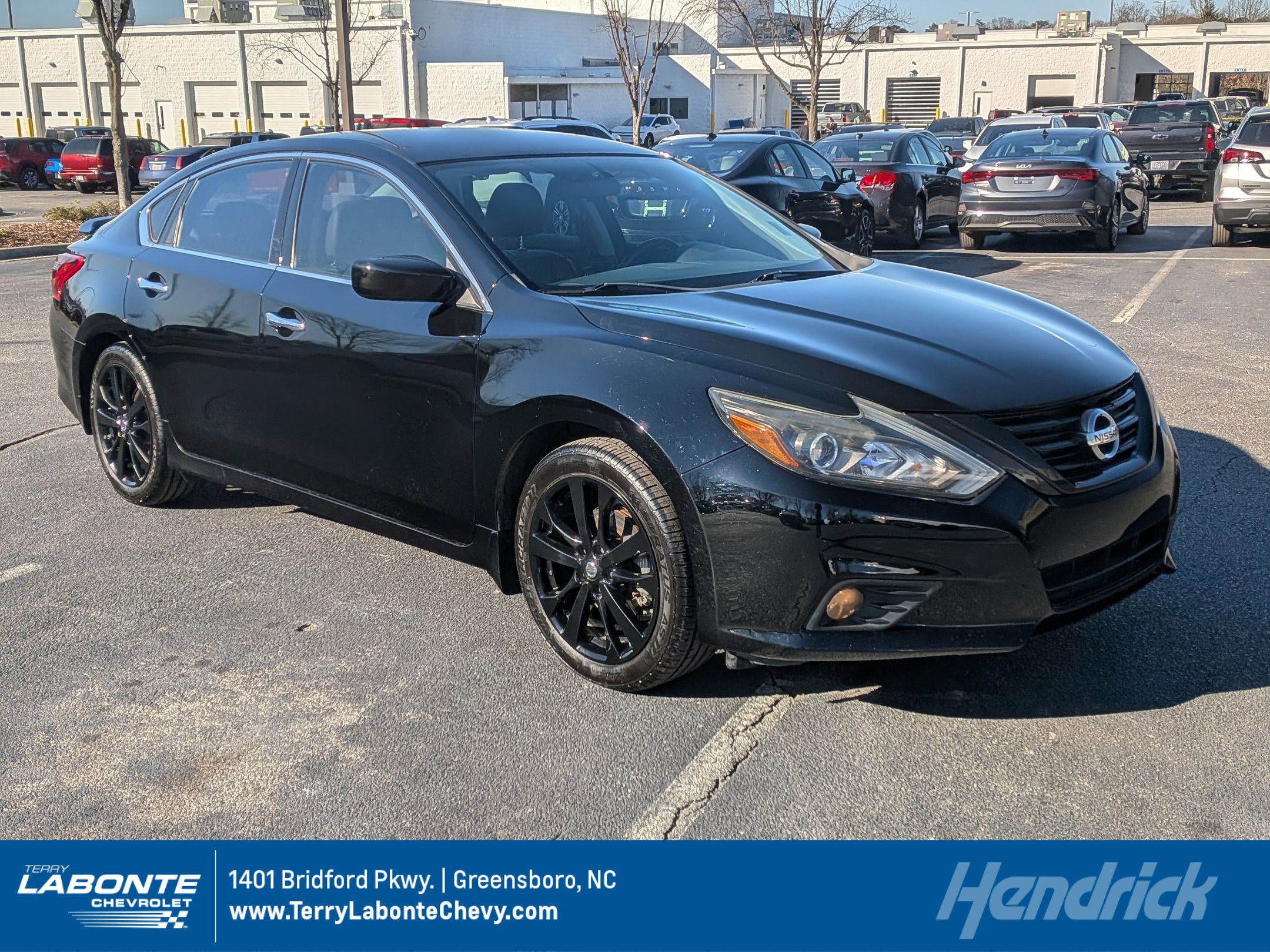 Used 2018 Nissan Altima 2.5 SR w/ SR Midnight Edition