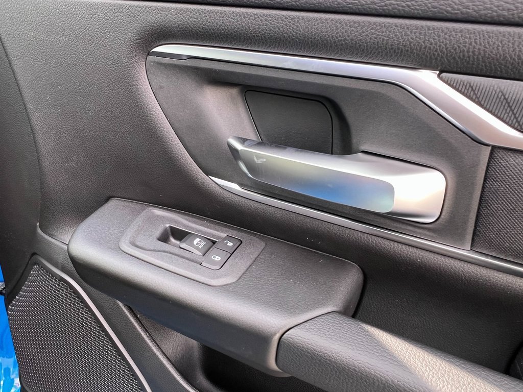 New 2026 RAM 1500 4x4 Crew Cab image 14