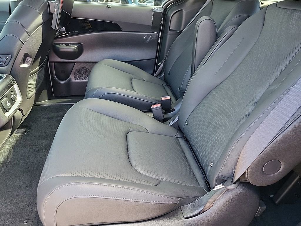 New 2025 Kia Carnival SX Prestige image 15