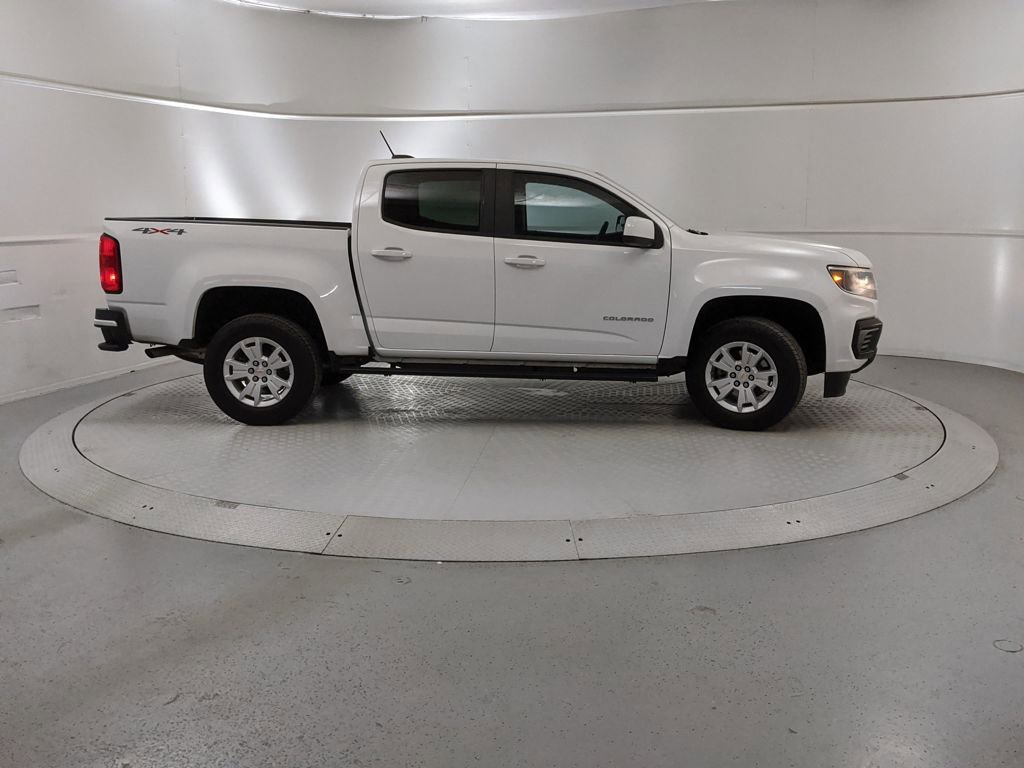 Used 2022 Chevrolet Colorado LT image 2