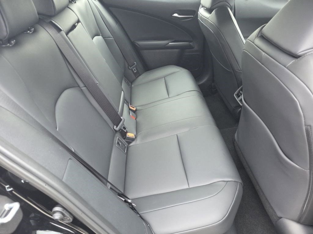 New 2025 Lexus UX 300h AWD image 10