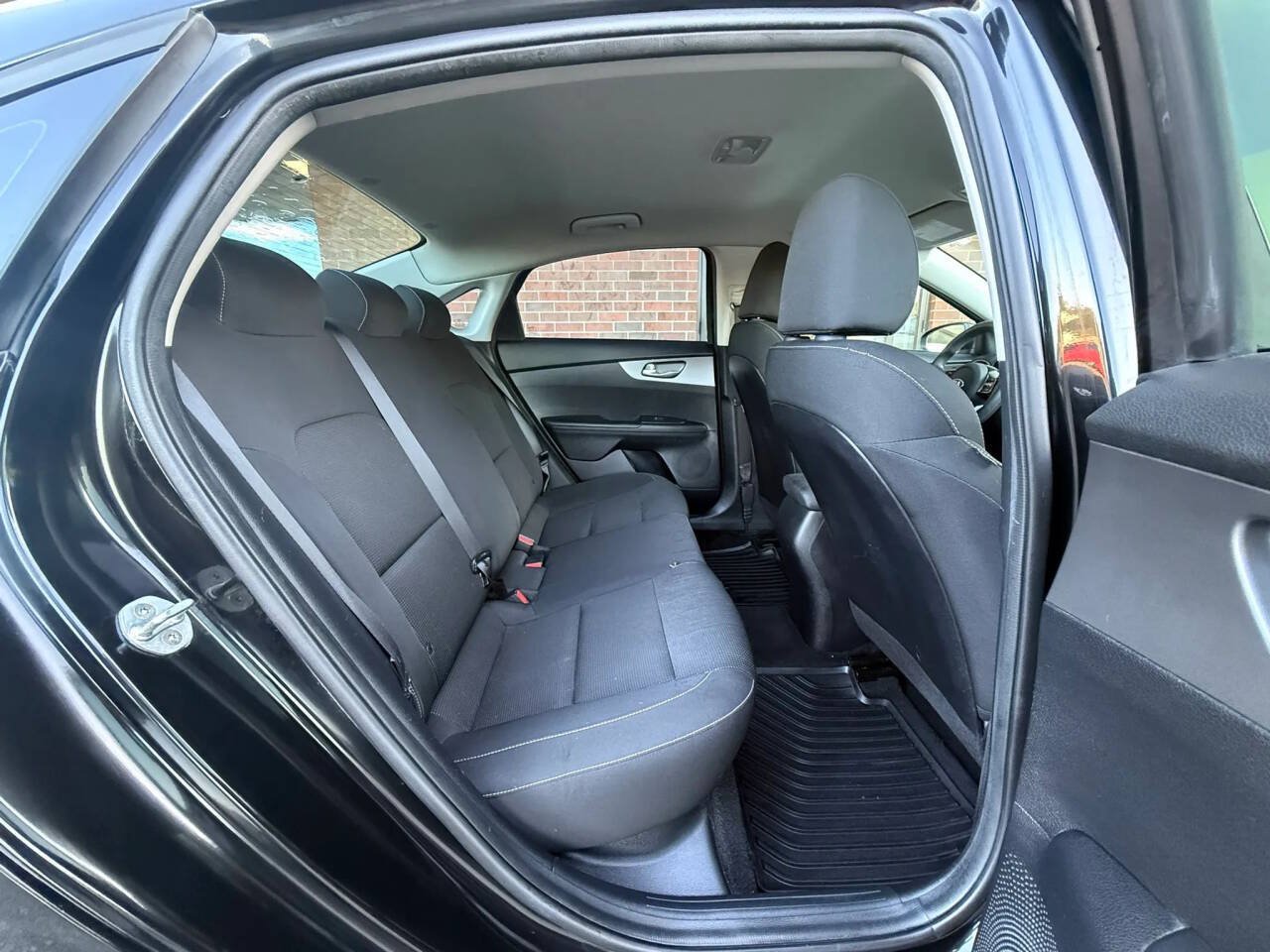 Used 2019 Kia Forte Sedan FWD image 19