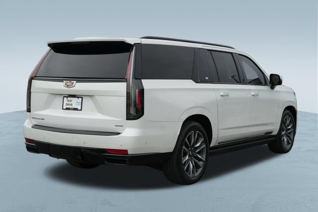 Used 2022 Cadillac Escalade ESV Sport w/ Touring Package AWD/4WD image 9