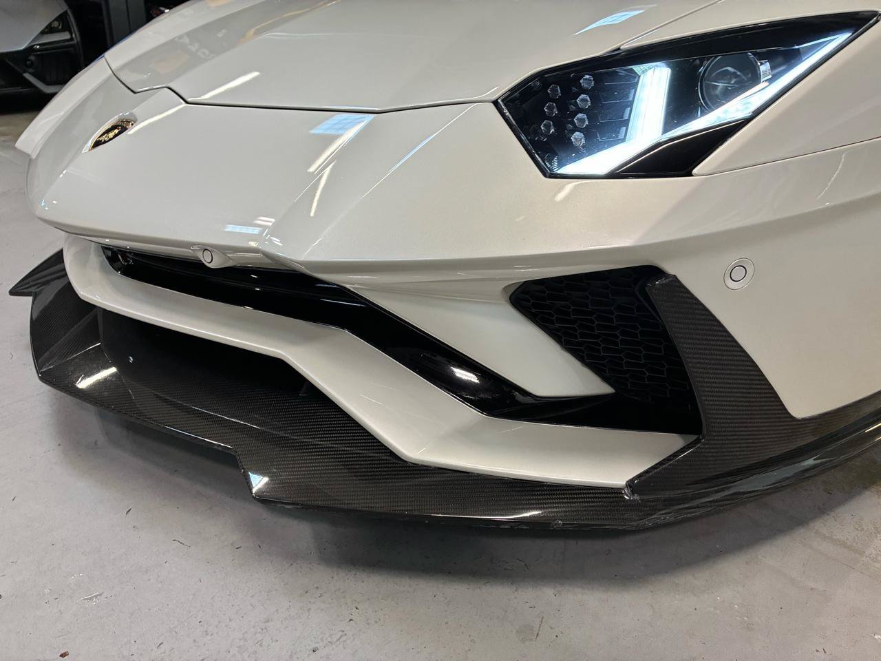Used 2017 Lamborghini Aventador S AWD/4WD image 20