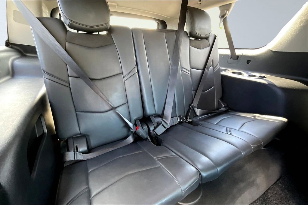 Used 2019 Cadillac Escalade ESV Luxury image 28