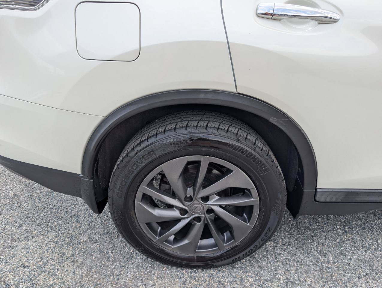 Used 2015 Nissan Rogue SL FWD image 6