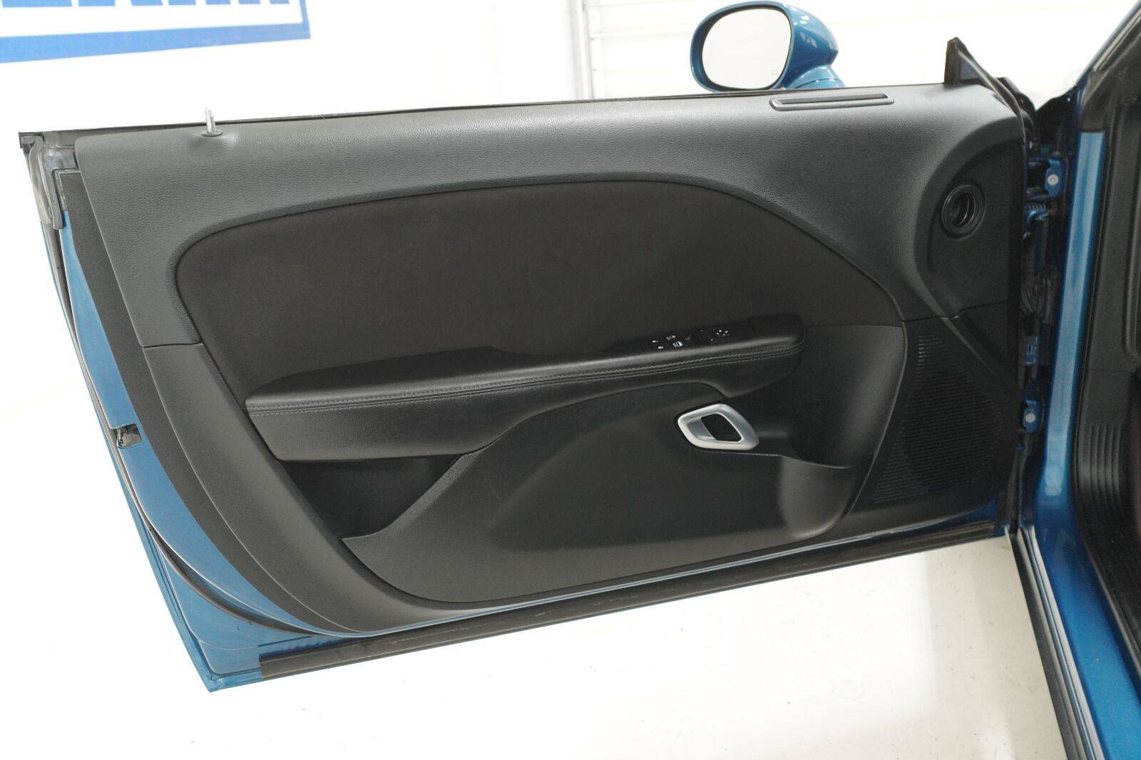 Used 2020 Dodge Challenger SXT w/ Blacktop Package RWD image 17