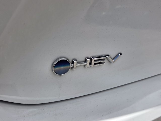 Used 2025 Toyota Camry LE FWD image 16