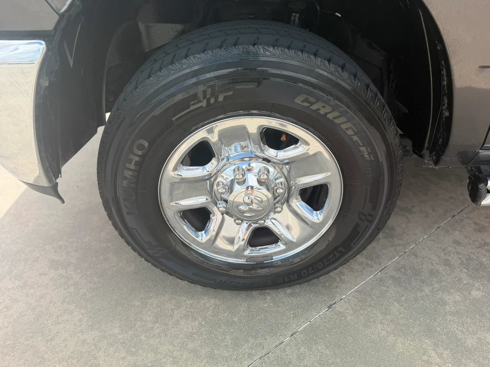 Used 2018 RAM 2500 Tradesman w/ Chrome Appearance Group RWD image 15