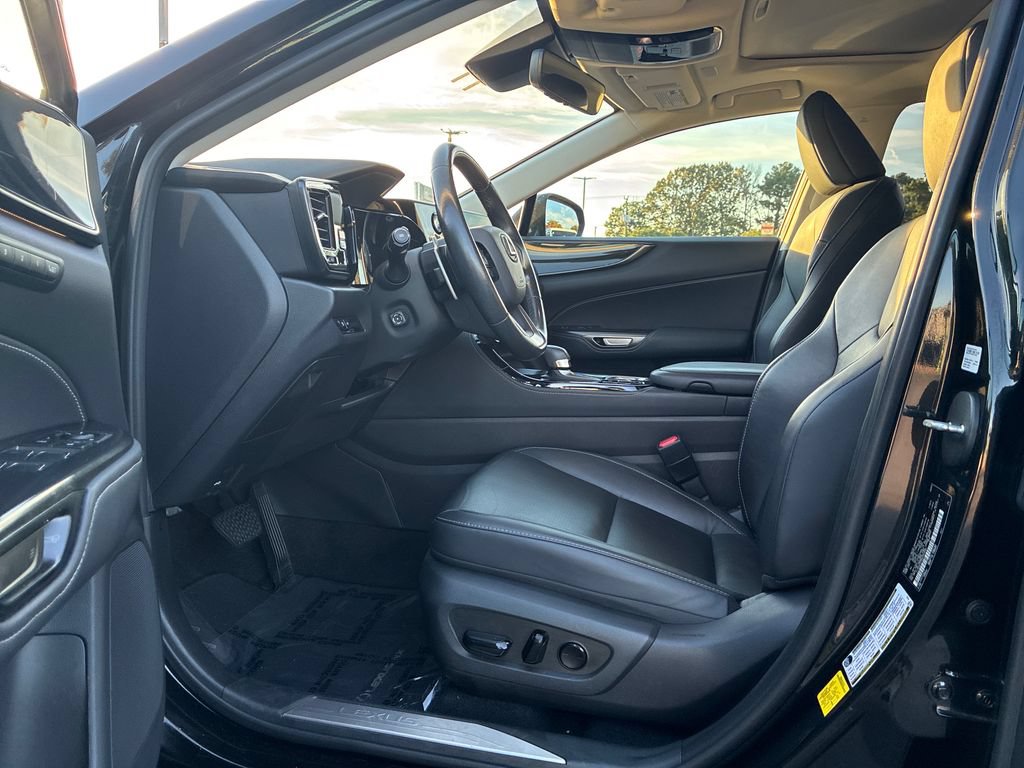 Used 2022 Lexus NX 250 FWD image 23