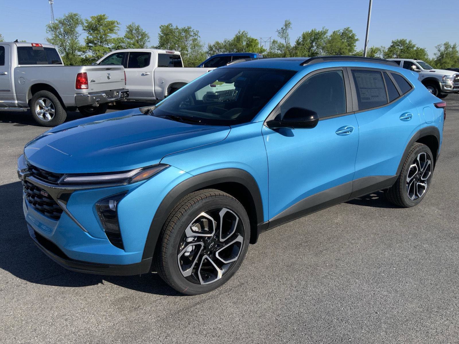 New 2026 Chevrolet Trax RS FWD image 4