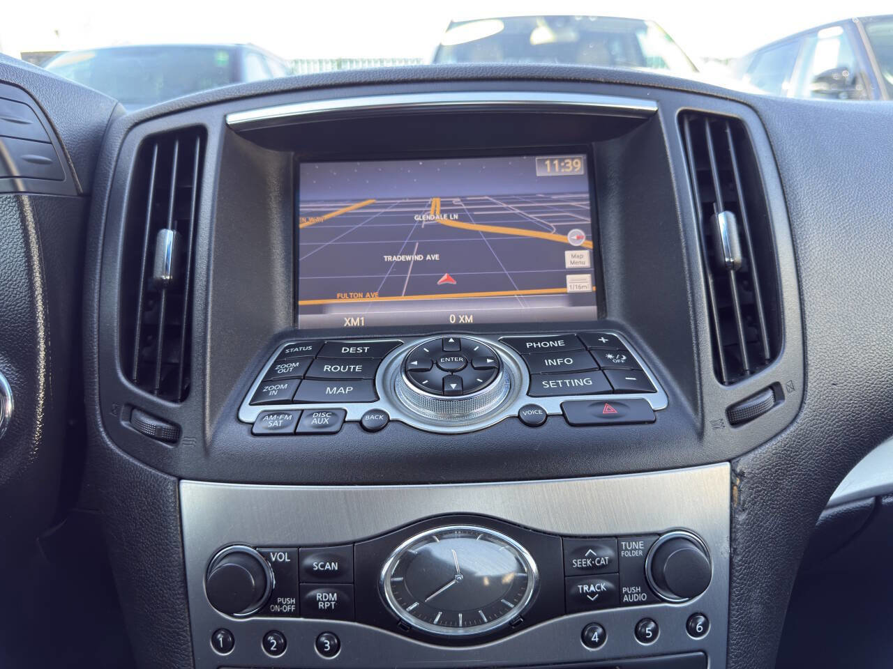 Used 2012 INFINITI G37 Journey w/ Premium Pkg image 18