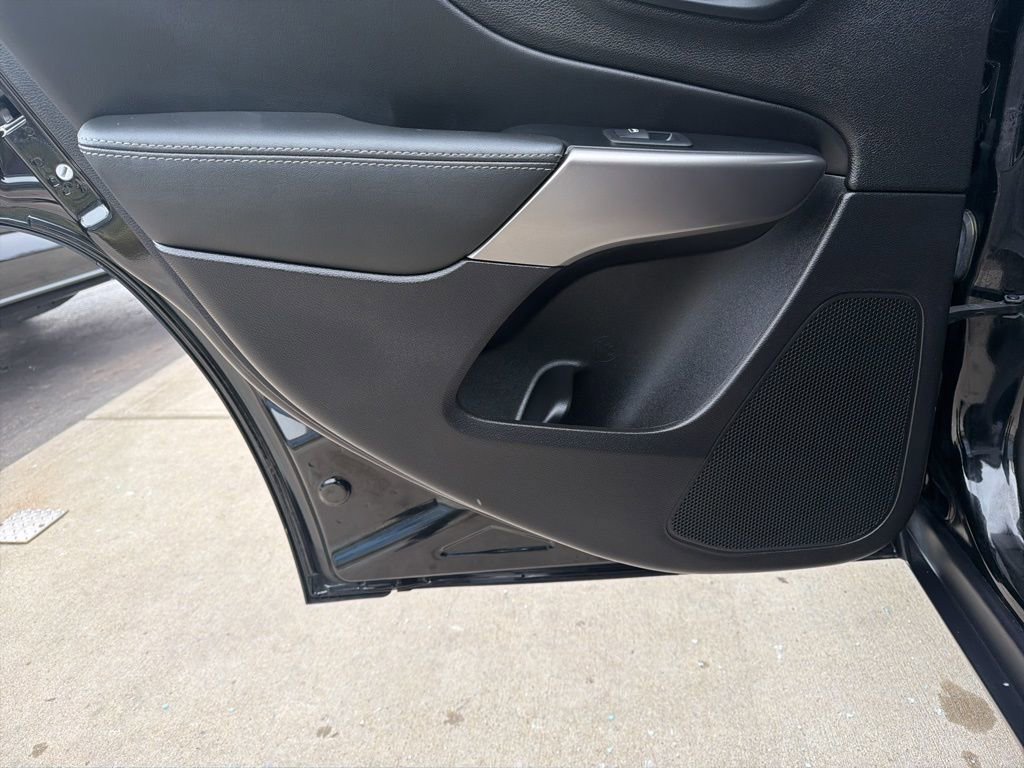 Used 2022 Jeep Cherokee Latitude Lux image 48