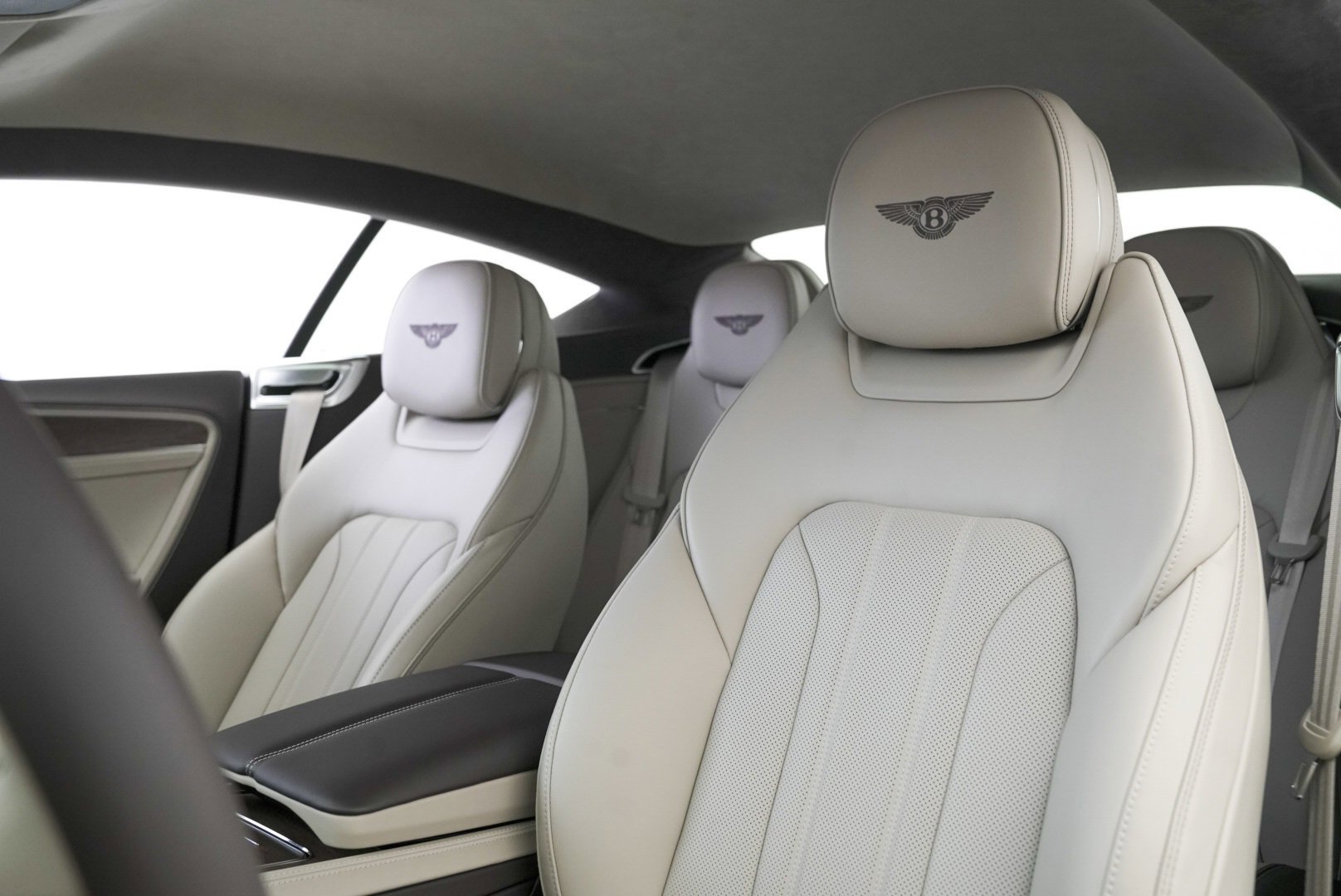 New 2026 Bentley Continental GT image 5