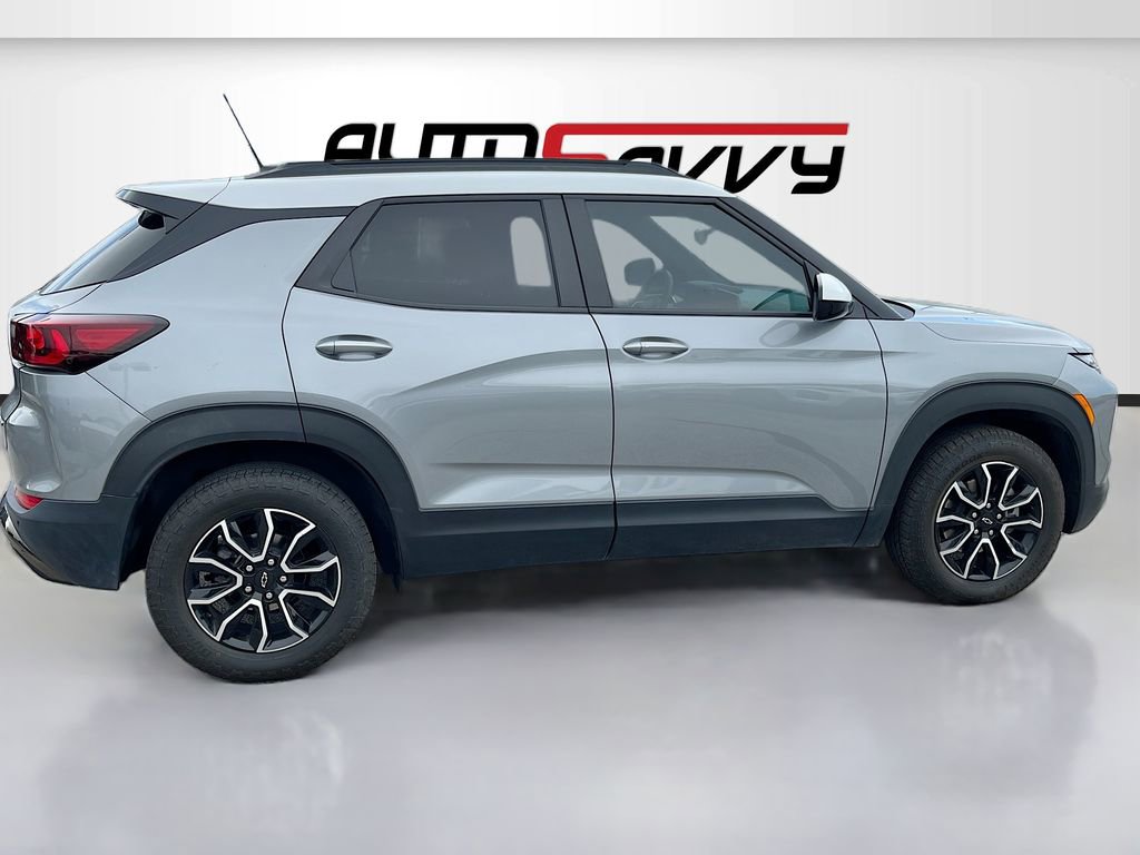 Used 2024 Chevrolet TrailBlazer ACTIV w/ Driver Confidence Package AWD/4WD image 8