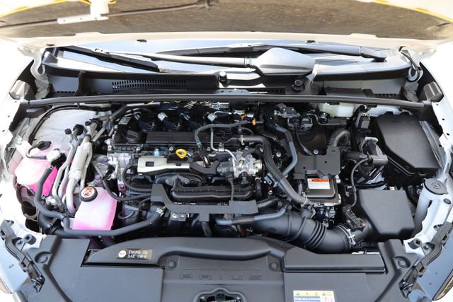 New 2026 Toyota Prius Plug-In Hybrid FWD image 10