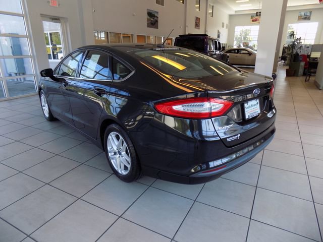 Used 2013 Ford Fusion SE FWD image 5