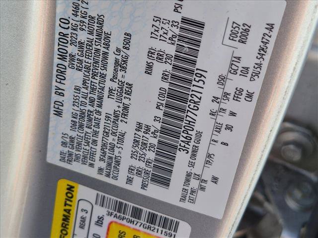 Used 2016 Ford Fusion SE FWD image 23