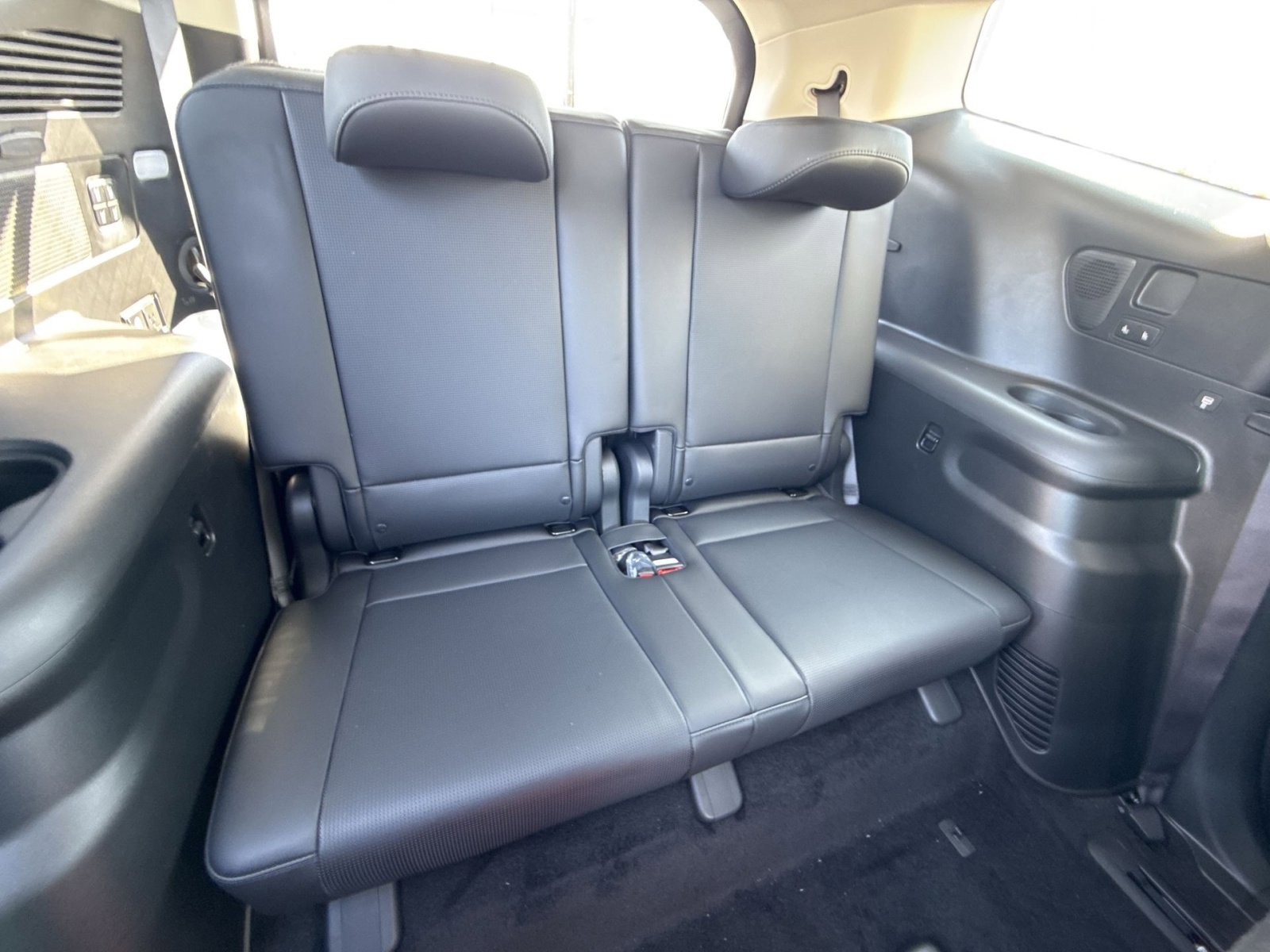 New 2026 Hyundai Ioniq 9 Limited image 26