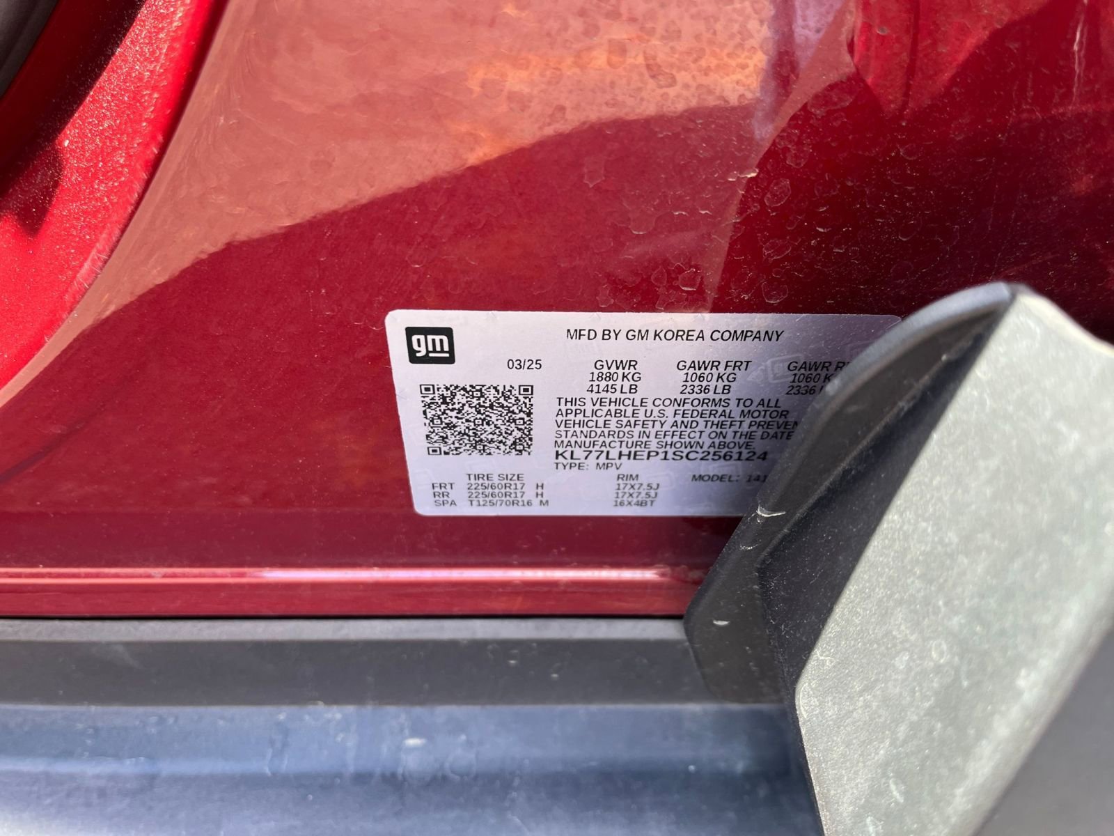 Used 2025 Chevrolet Trax LT image 28