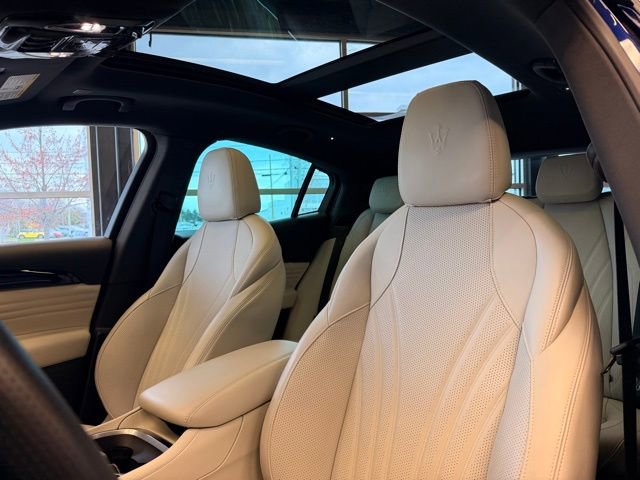 Used 2024 Maserati Grecale GT AWD/4WD image 21