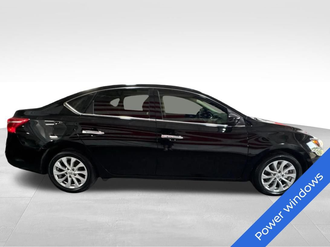 Used 2018 Nissan Sentra SV FWD image 4