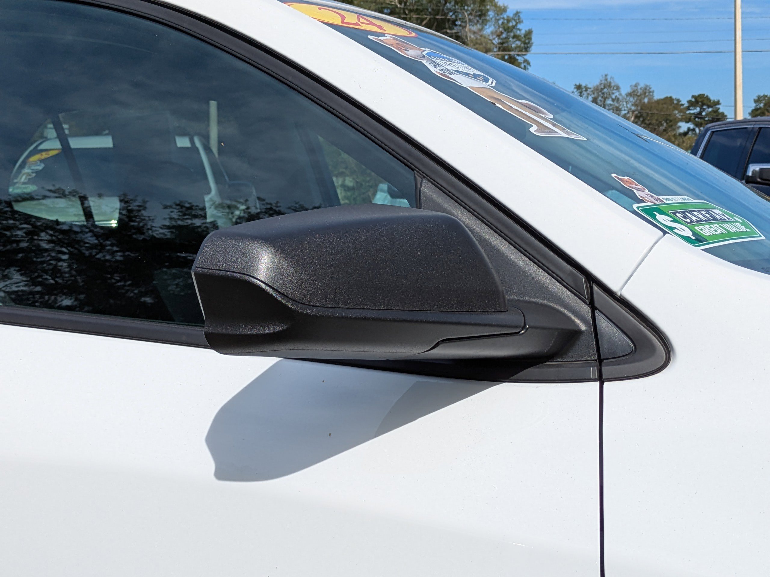 Certified 2024 Chevrolet Equinox LS w/ LS Convenience Package FWD image 12