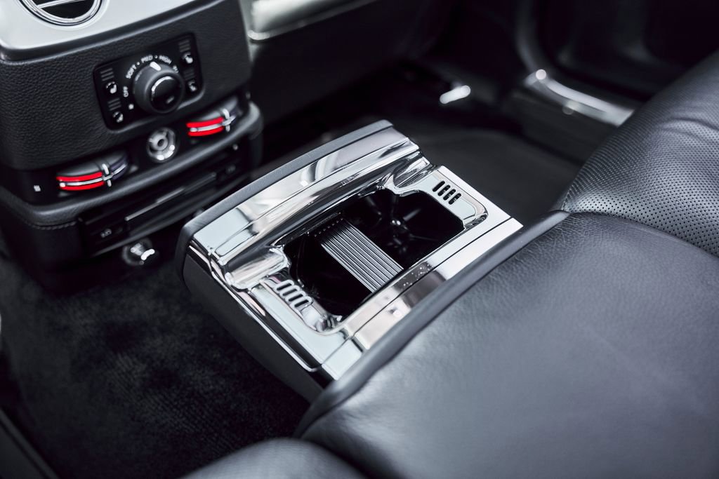 Used 2014 Rolls-Royce Ghost RWD image 59
