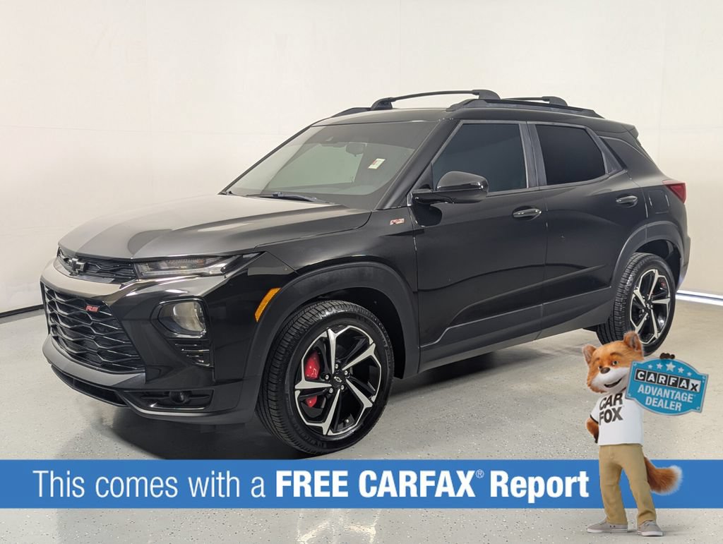 Used 2021 Chevrolet TrailBlazer RS w/ Driver Confidence Package FWD image 3