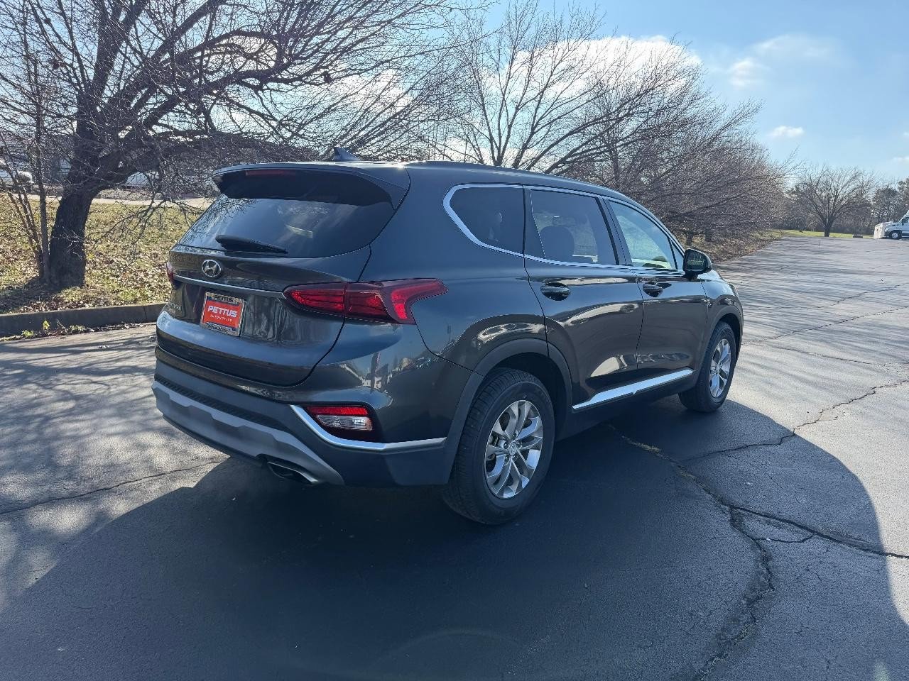 Used 2020 Hyundai Santa Fe SEL image 3