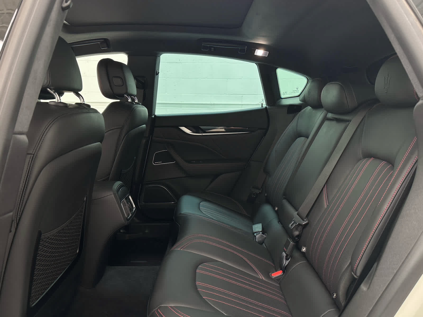 Used 2023 Maserati Levante GT AWD/4WD image 15