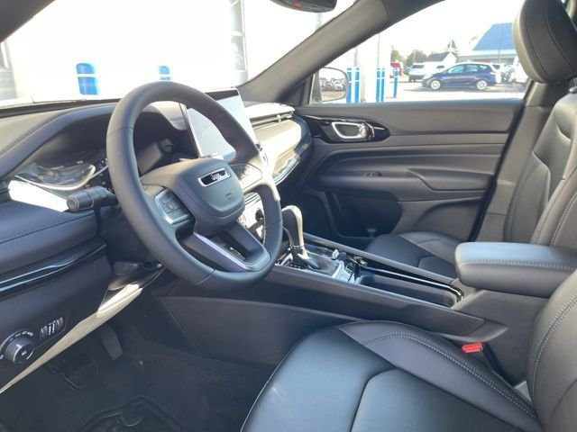 New 2026 Jeep Compass Limited AWD/4WD image 15