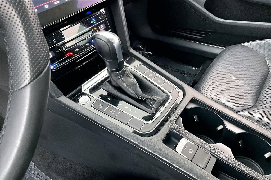 Used 2021 Volkswagen Arteon SEL Premium image 16