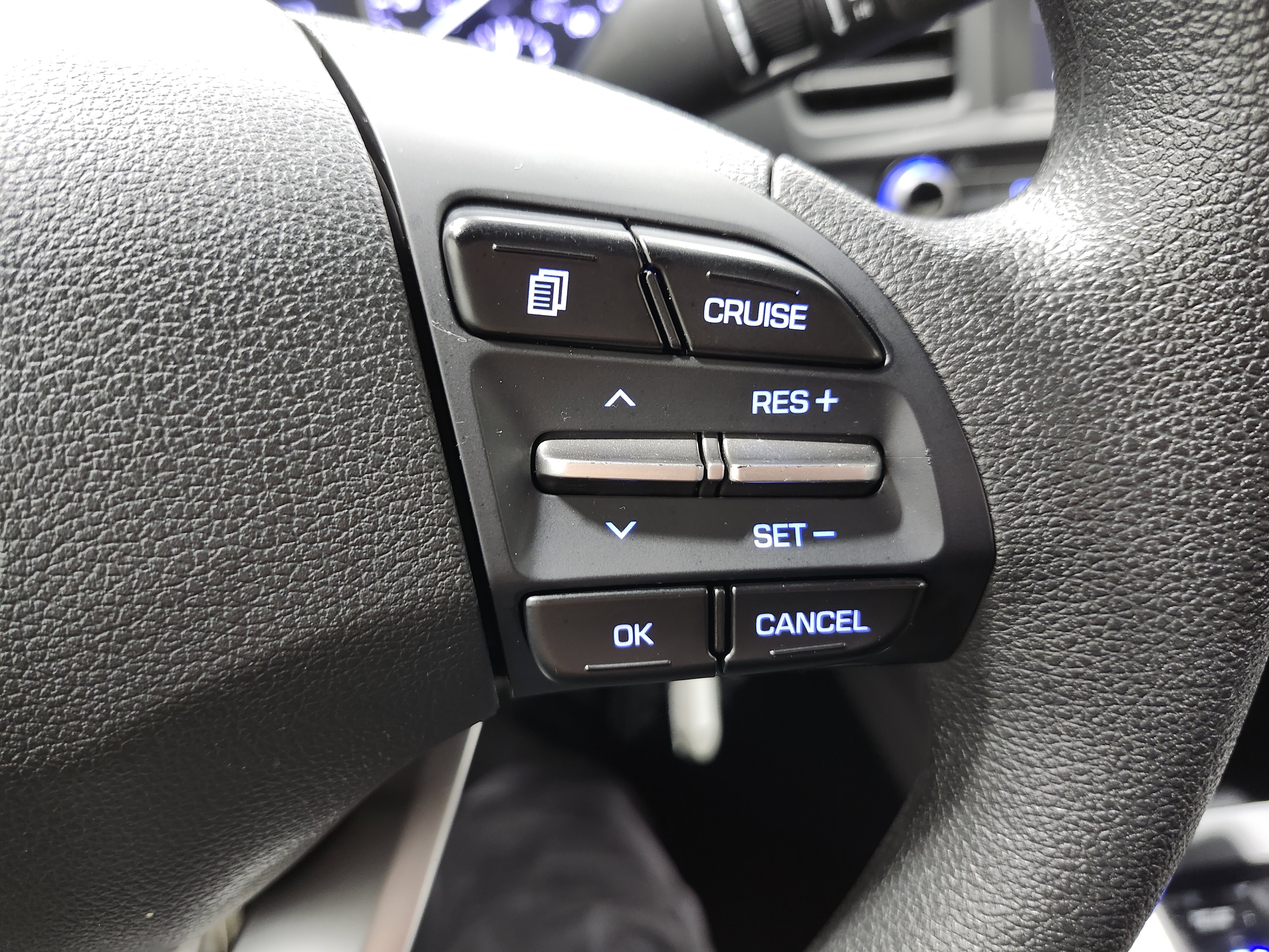 Used 2020 Hyundai Elantra SEL image 30