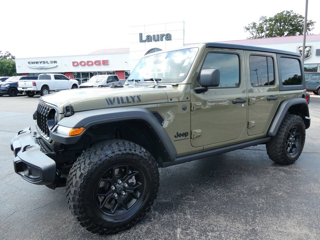 Used 2025 Jeep Wrangler Unlimited Sport AWD/4WD image 8
