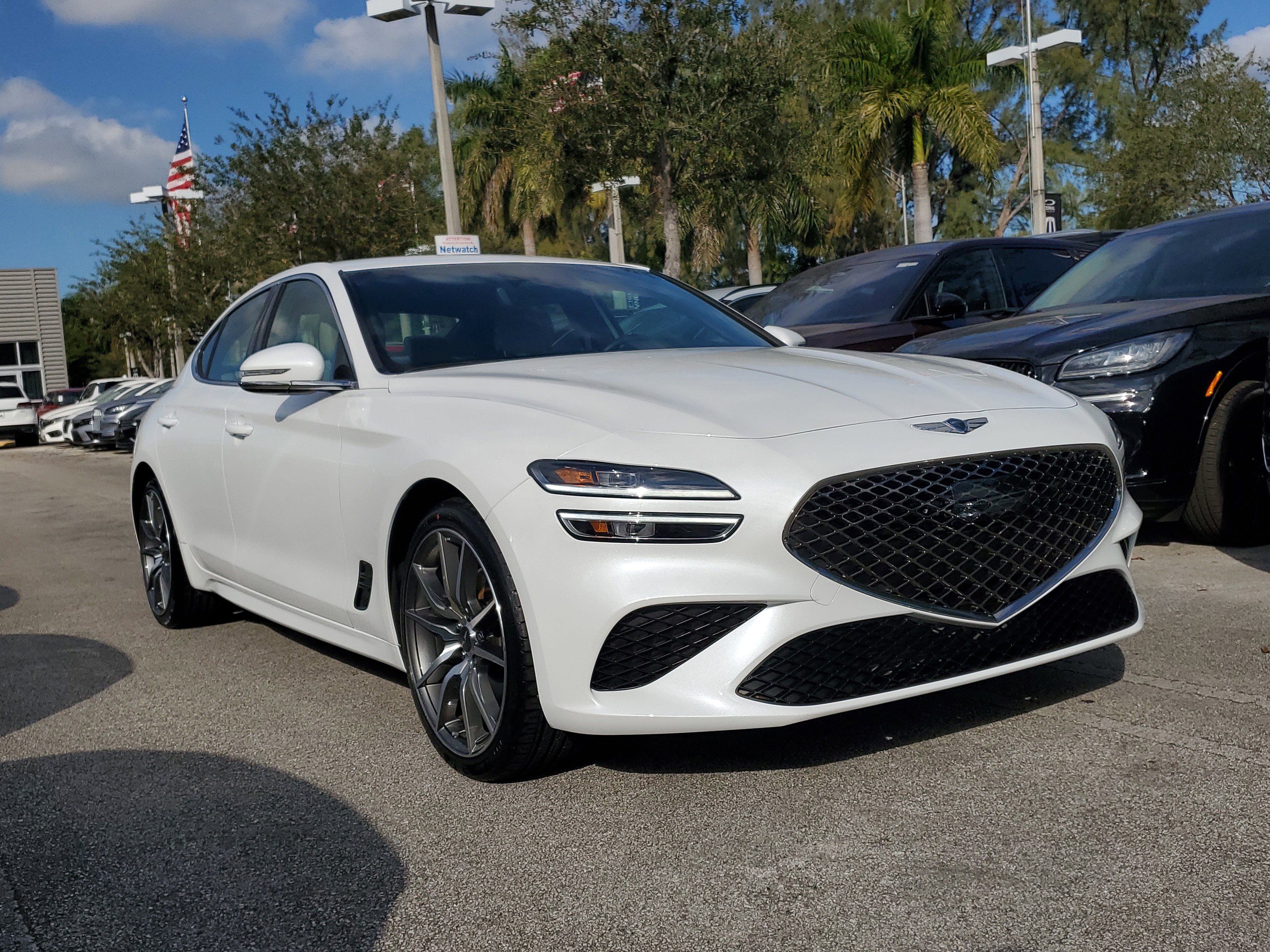 Used 2023 Genesis G70 2.0T image 28