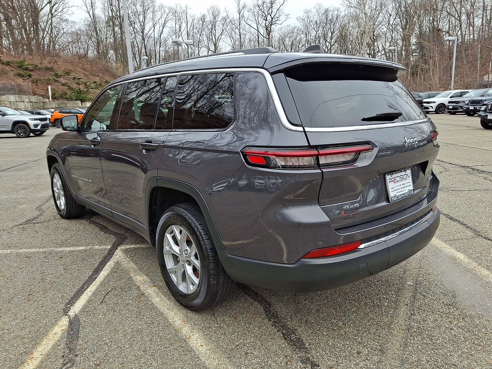 Certified 2023 Jeep Grand Cherokee L Limited AWD/4WD image 5