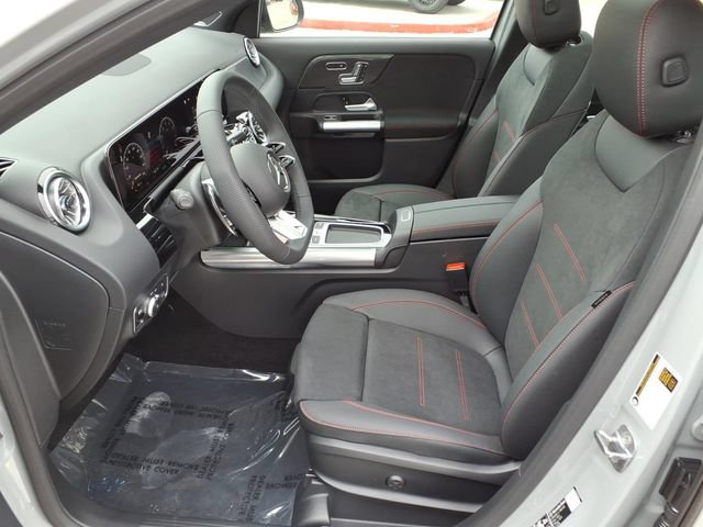 New 2026 Mercedes-Benz GLA 35 AMG 4MATIC image 14